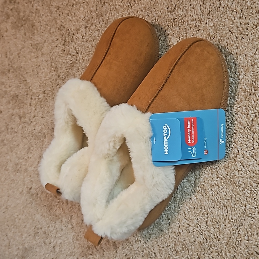 NWT Slippers